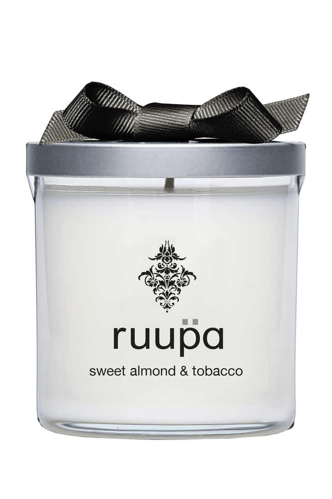 SWEET ALMOND & TOBACCO - Luxury Scented Candle